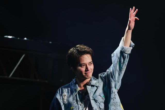 中山優馬、大迫力のライブ写真を大量公開！