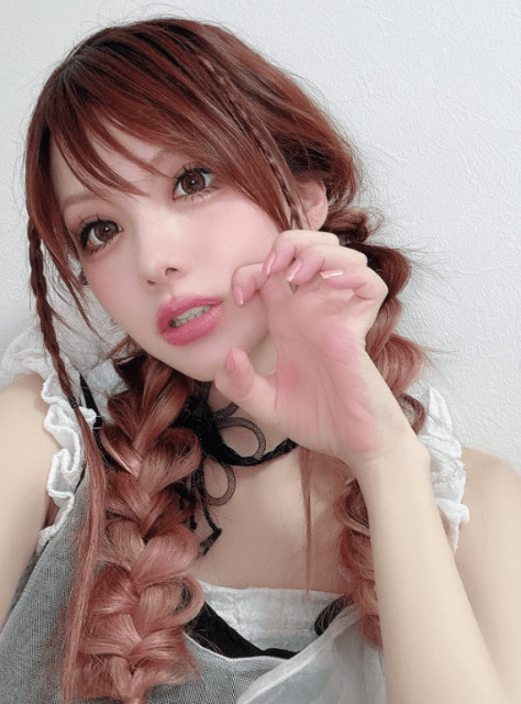 田中れいな「ふわふわハートの三つ編み」が可愛すぎると好評！