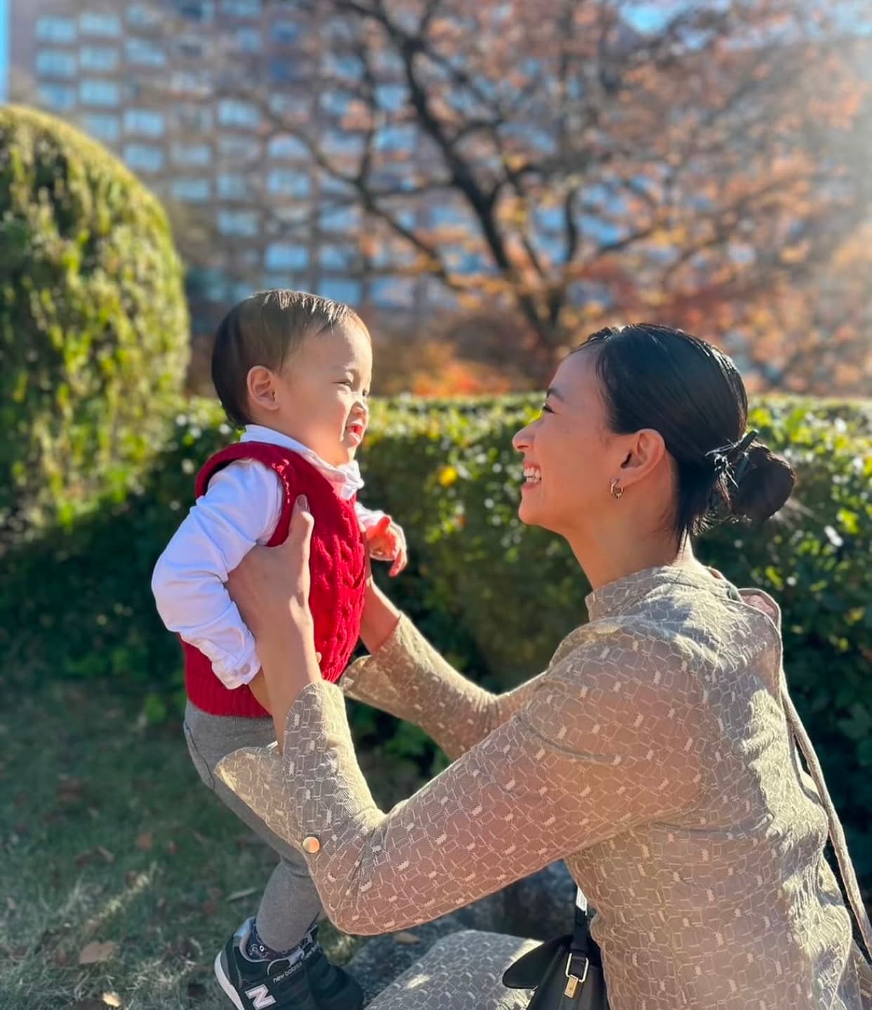 高橋ユウ、息子との2Sを公開！幸せ満点ショットに癒されるファン続々