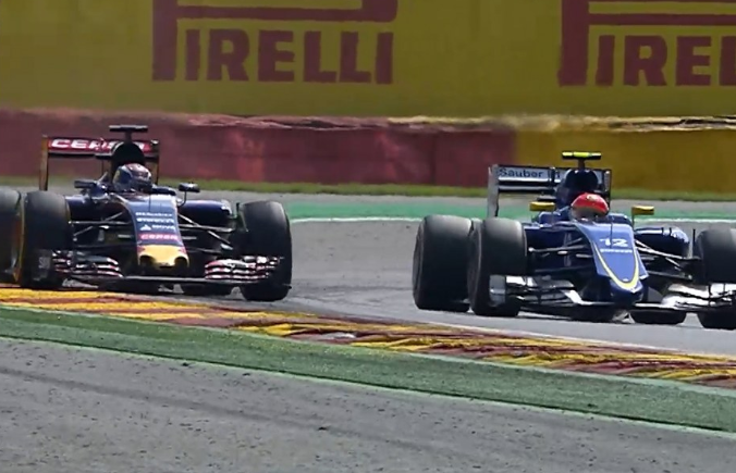 話題沸騰！驚異のオーバーテイクに称賛殺到「これぞ“マックス・フェルスタッペン劇場”」