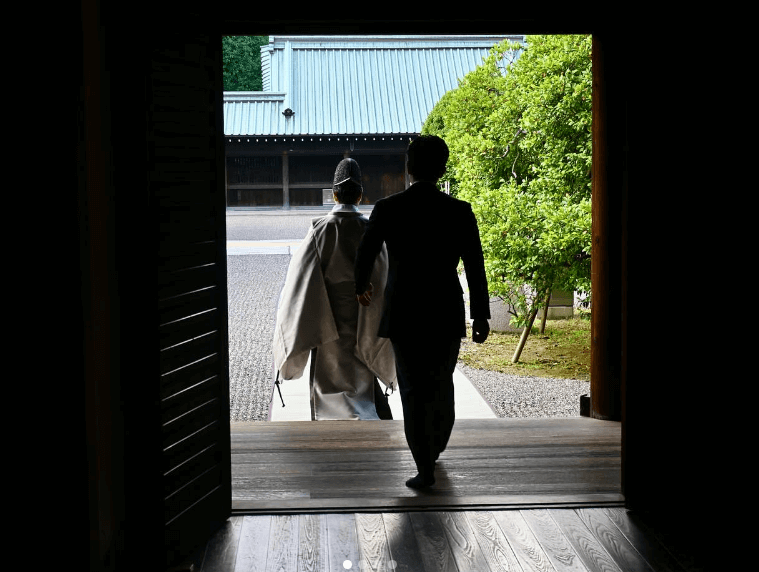 小泉進次郎、8月15日の靖国神社参拝を報告 「平和を守る誓いを強く込めて」