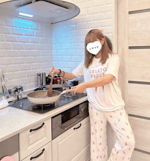 辻希美、高1長女の料理姿を公開❗️「炒める担当でした🙇‍♀️💕」