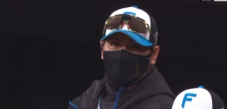 「とにかくカッコいい」新庄剛志監督、勝利の瞬間に笑顔炸裂！ファンも歓喜の渦