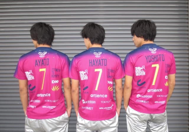 「ここでしか見られないパフォーマンスに大興奮でした〜」イケメン三つ子たちがSVリーグでパフォーマンス披露！ファン歓喜！！