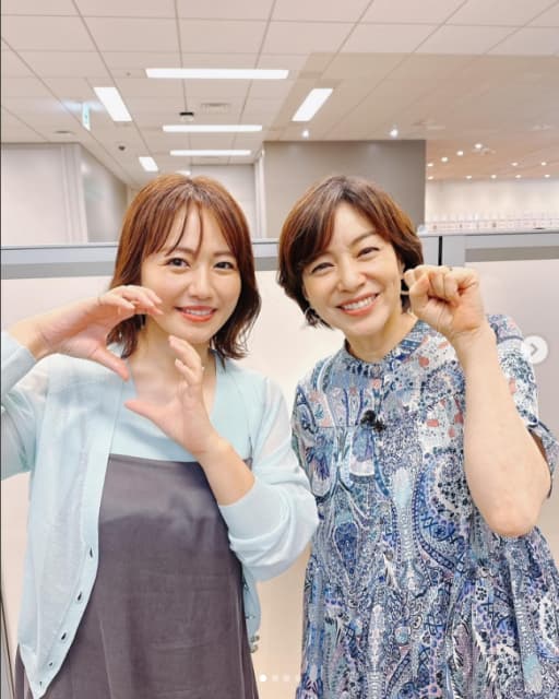 磯山さやかインスタ更新「仲良し大先輩」との2Sが話題