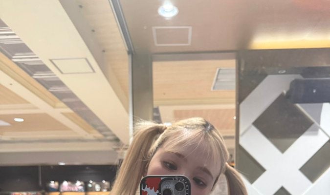 「破壊力やばすぎる…」藤田ニコル　可愛すぎるツインテールのセルフィ―公開！！ファンメロメロ