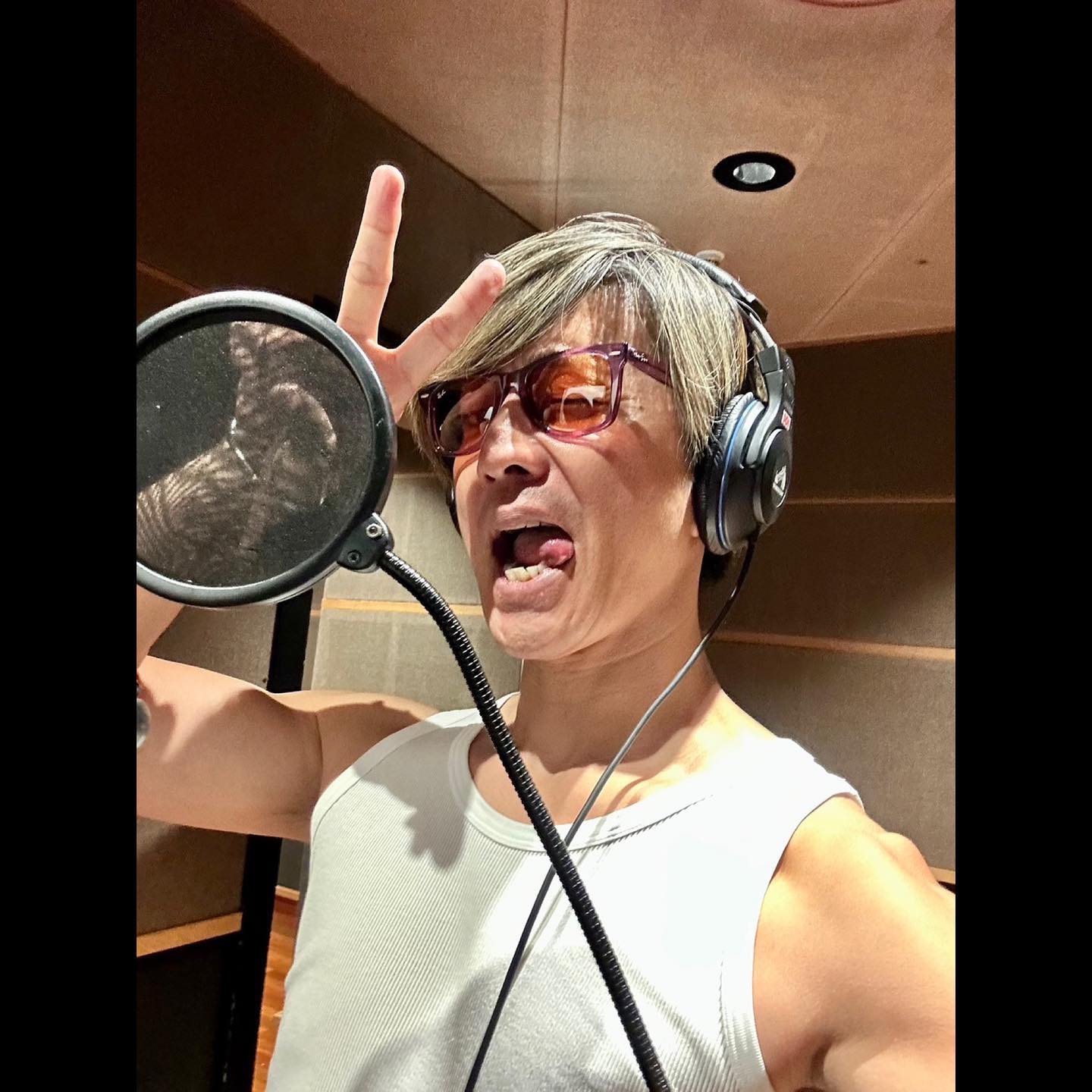「もっともっと精進します❕」木村拓哉 約2年ぶりのレコーディング🎤