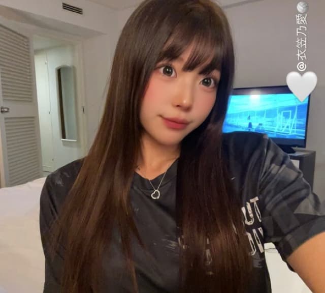 「えっ、超可愛い！世界一」お風呂上りショットも公開⁉美人ビーチバレー選手・衣笠乃愛のイメチェンショットにファン悶絶！