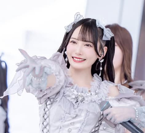 「シンデレラスマイル！」≠ME・鈴木瞳美、キラキラスマイルの連続にファン悶絶