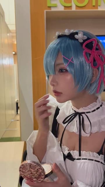 人気グラドルが”のーまるかめら”でのレムコスムービーを公開！溢れる可愛さに絶賛の嵐