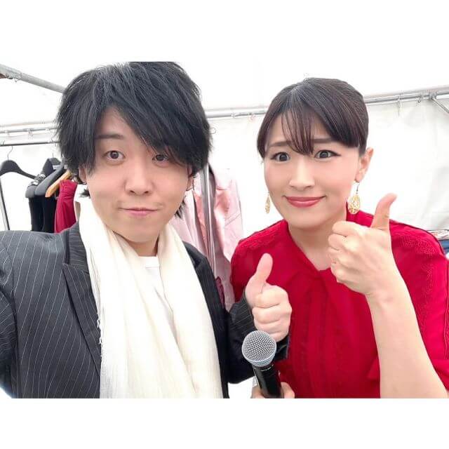 沙羅、地元で大はしゃぎ！欽ちゃんばりの爆笑ものまねLIVE