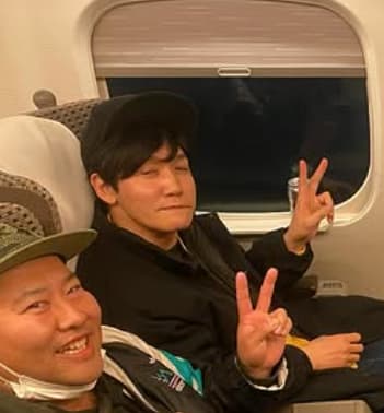 「見てるだけでも楽しそう」シソンヌじろう、仲良し芸人フォーショットを公開！