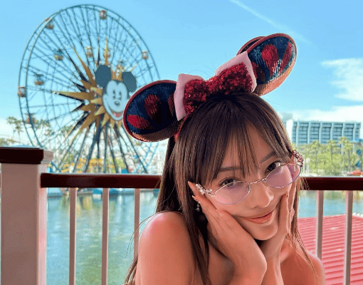 「ノンストップで遊び続けました！」美女ウォーキングティーチャー、夢の国INカリフォルニア！現地美ショットにファン夢心地