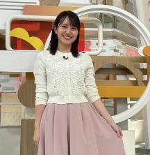 テレ朝三山賀子アナ、日曜「グッド！モーニング」での秋コーデが話題に！ファンから絶賛の声！！