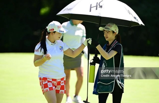 美女プロゴルファー・後藤未有、悔しさ胸に次戦へ！キャディとの二人三脚で見せた笑顔