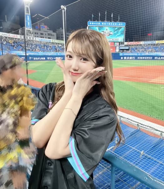 SUPER☆GiRLS・門林有羽が横浜スタジアムでオールスターゲームを生観戦！