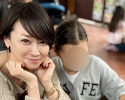 辺見えみり、鹿児島旅行で平川動物園を満喫「とにかく動物達がみんな近い！」