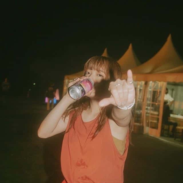 あいみょんがこの夏を振り返り オフショット大量公開！