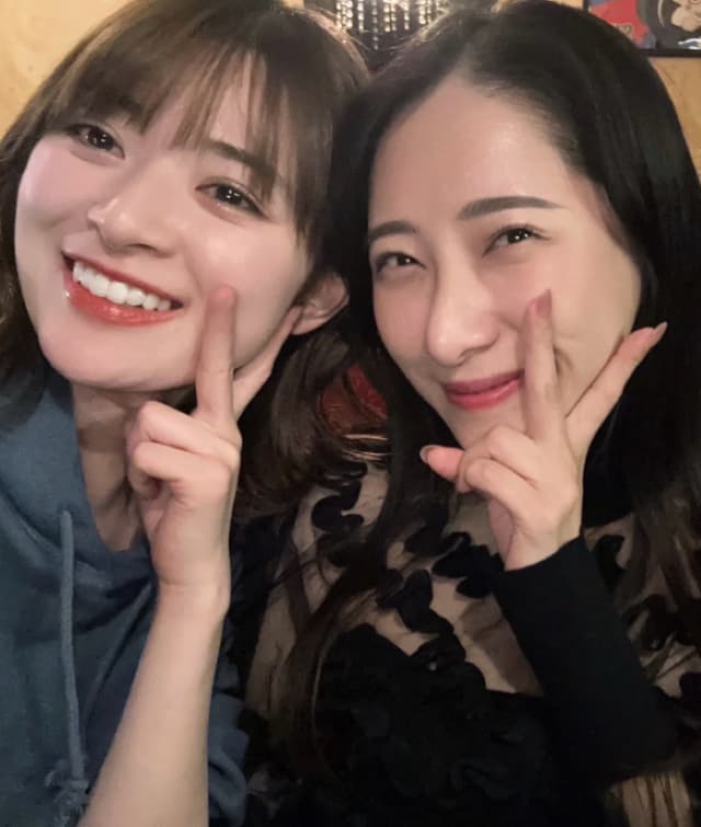 優希美青が染谷有香との2ショットを披露「楽しすぎて幸せな時間だったな」