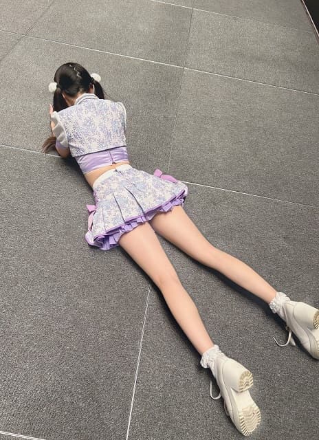 「最高のアングル」現役アイドルのオフショットが〇〇フェチ得すぎてファン歓喜！