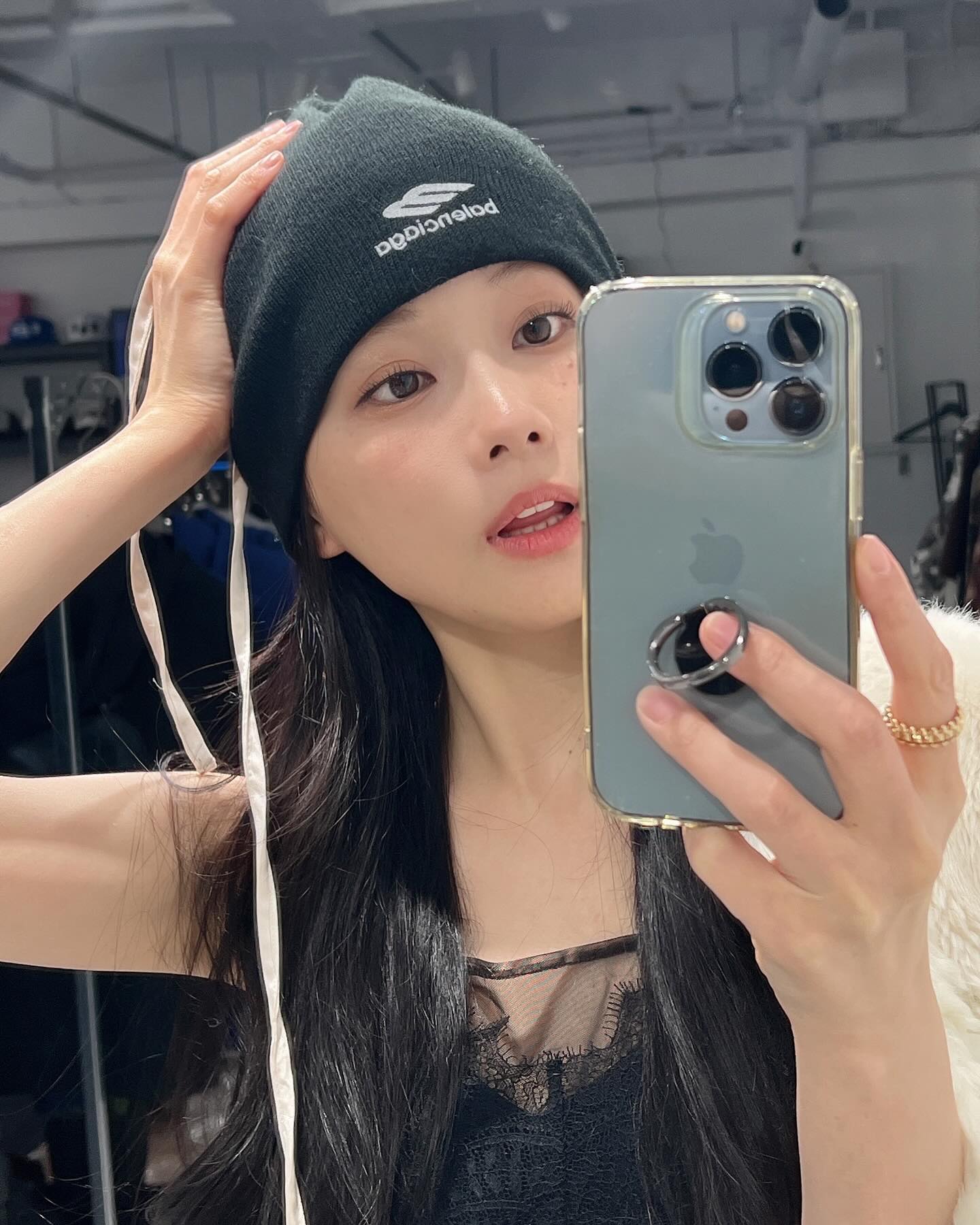 重盛さと美「自分の年齢覚えてない」も納得の可愛さ