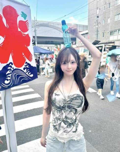 由良朱合が今年初の夏祭りショットを投稿！