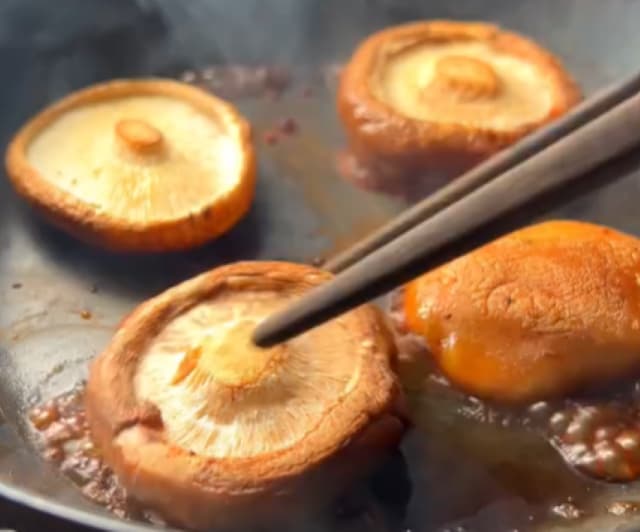 「美味しいに決まってるよ」料理研究家・けんた食堂が魅せる椎茸料理！