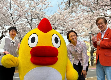 そらジロー、福島「夜の森の桜並木」からお天気中継！お団子＆バウムクーヘンに夢中!?