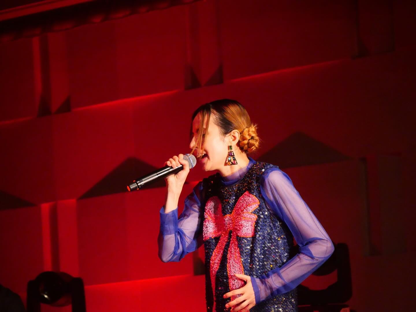 人気タレントが自身のライブの様子を公開！「最高でした！」の声