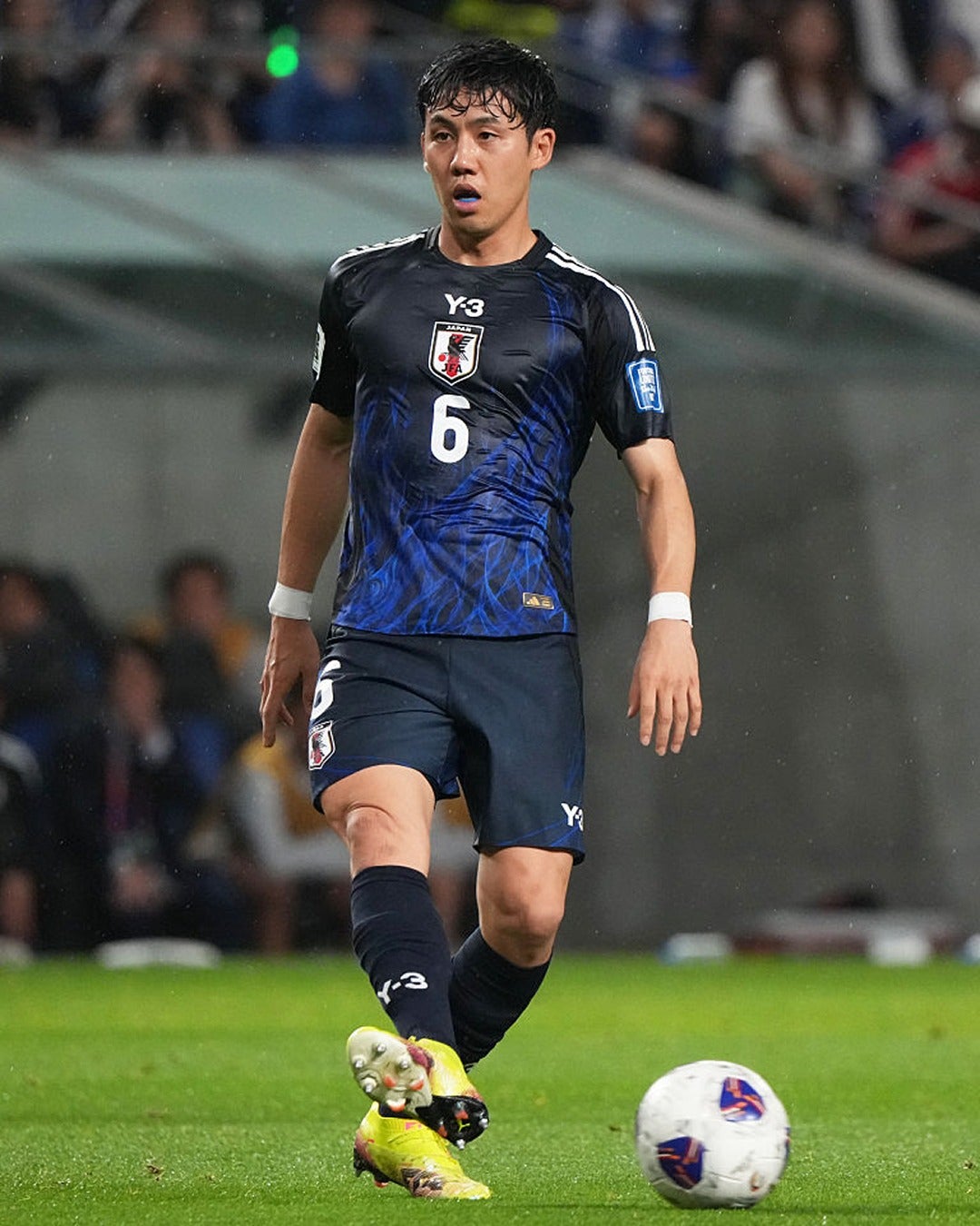 世界の注目は遠藤航ら