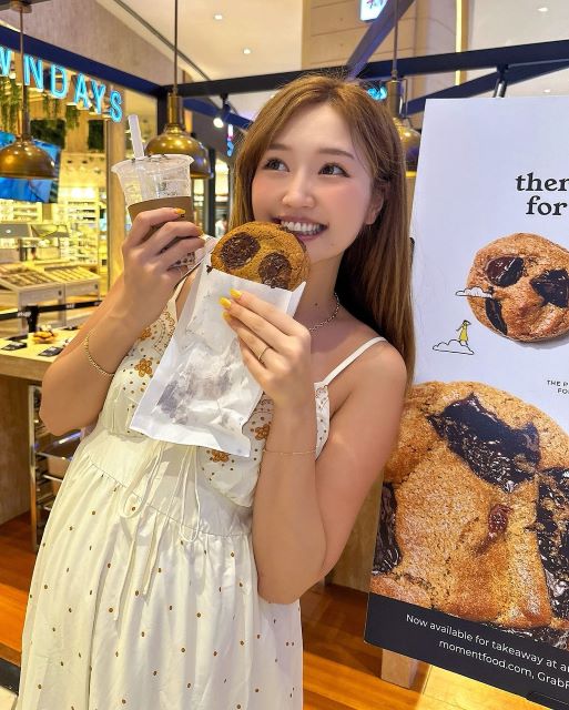 CJD・渡辺加和「甘いものパクパク」ニコニコ笑顔が可愛すぎると話題！