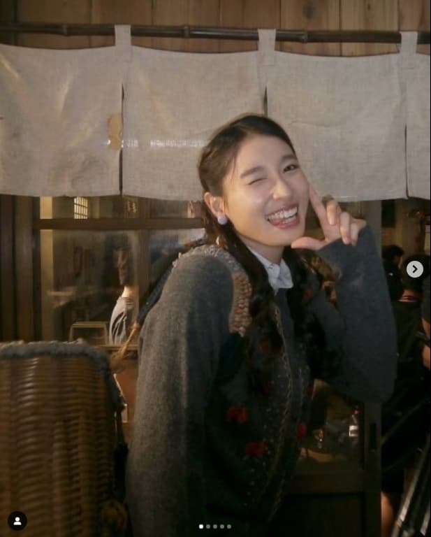 土屋太鳳　、ドラマのオフショットを公開「食堂と百合子」の写真にファンから可愛いの声