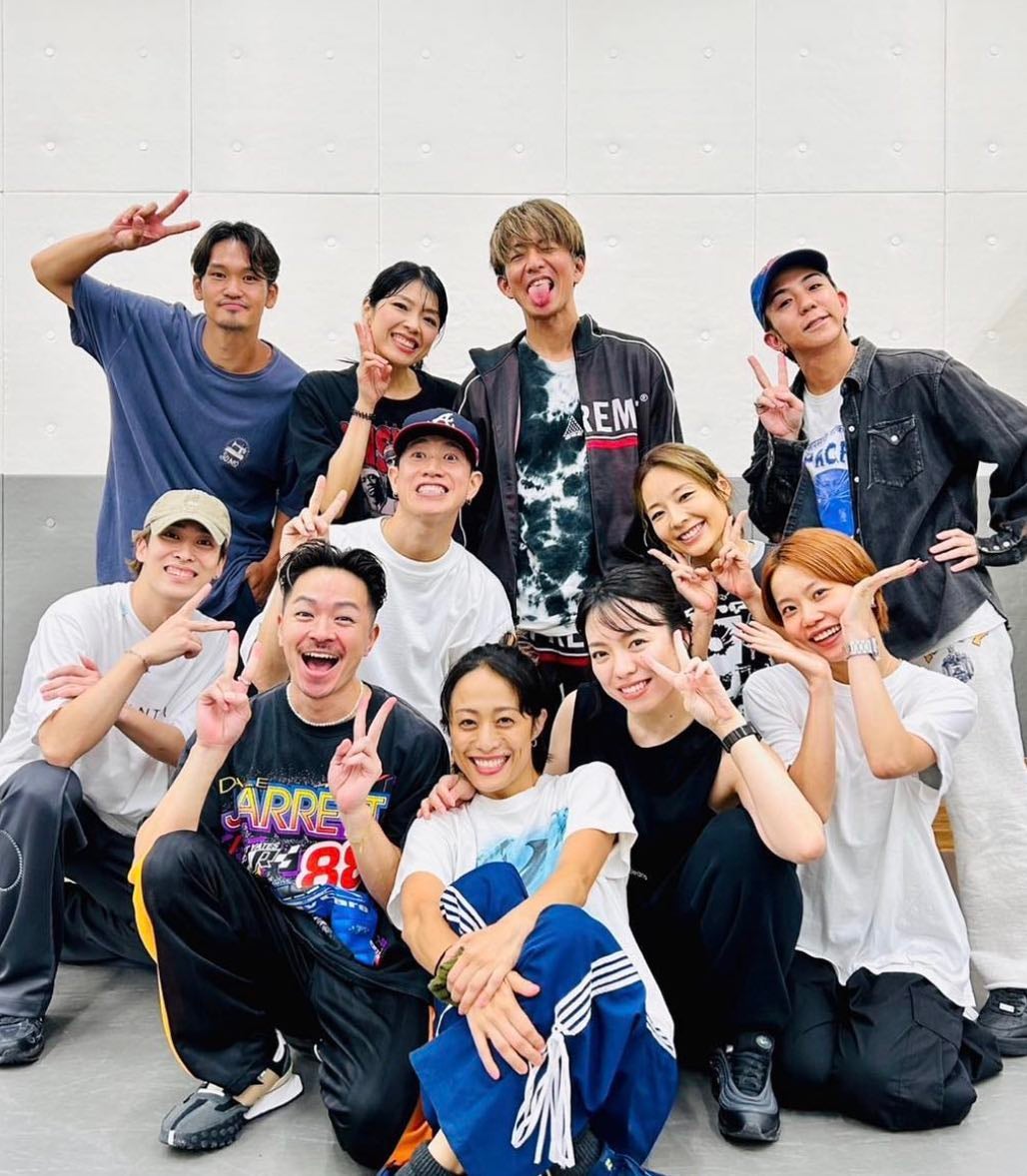 木村拓哉の舌だしショットが色気ありすぎる...。