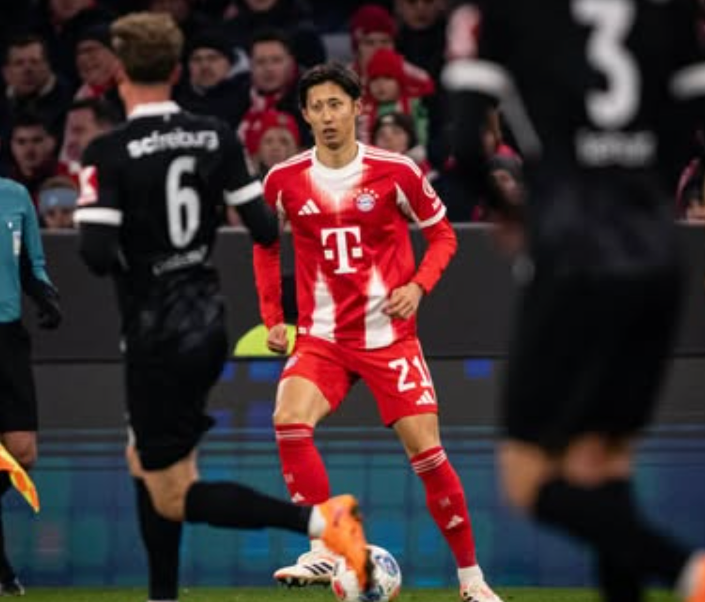 圧巻のパフォーマンス、バイエルン・伊藤洋輝が復帰戦で即アシスト