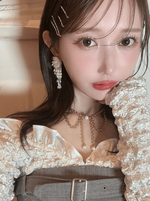 「famあいしてる」人気モデル・菅野結以、”夢に出現クラス”の美麗ショットを公開し反響続出！