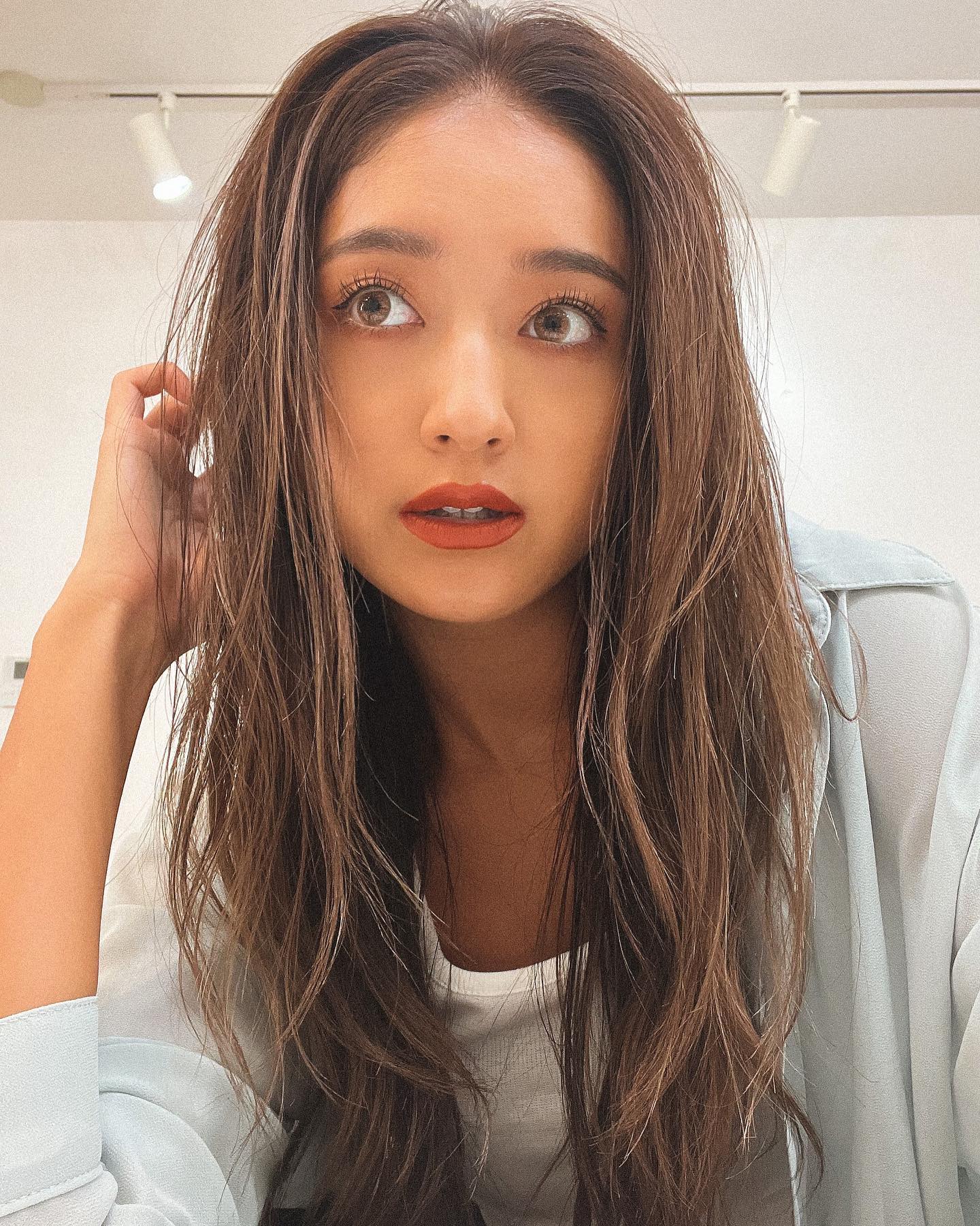 「可愛すぎてやばい。大好き」みちょぱさんの自撮りショットが美しすぎると話題に✨