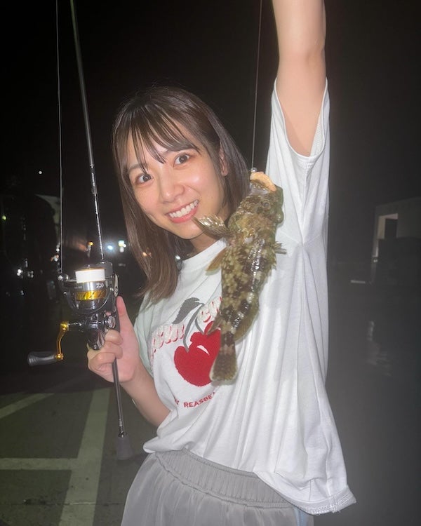 「昨日は初めての夜釣りをしてきました」元乃木坂46のオフの様子が話題に