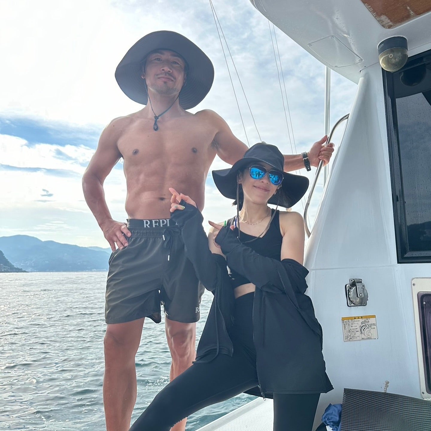 「いつまでたっても変わらずカッコイイ」元K-1王者の仲良し家族写真が話題に