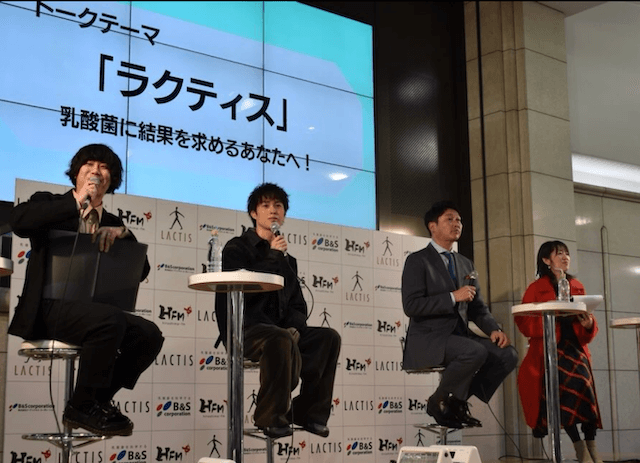 広島カープの新井貴浩監督が「ラクティス」トークショーに登壇