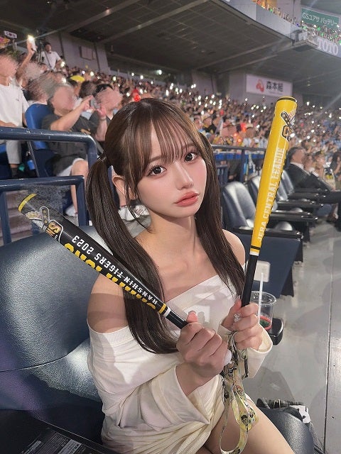 NMB48が阪神戦前に『チューストライク』披露！試合後には和田海佑が初の"とらほー"