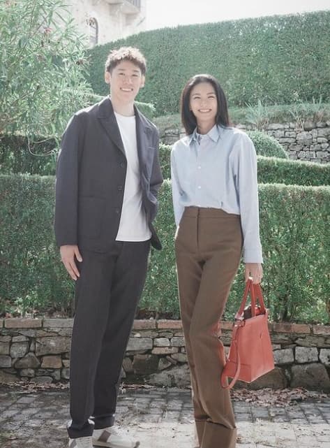 スタイル抜群の共演！石川祐希＆榮倉奈々が魅せるTODSの魅力