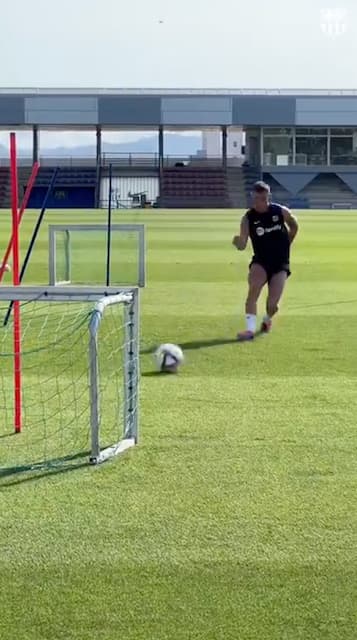 「バモス！」リハビリに励む2選手への応援が寄せられる