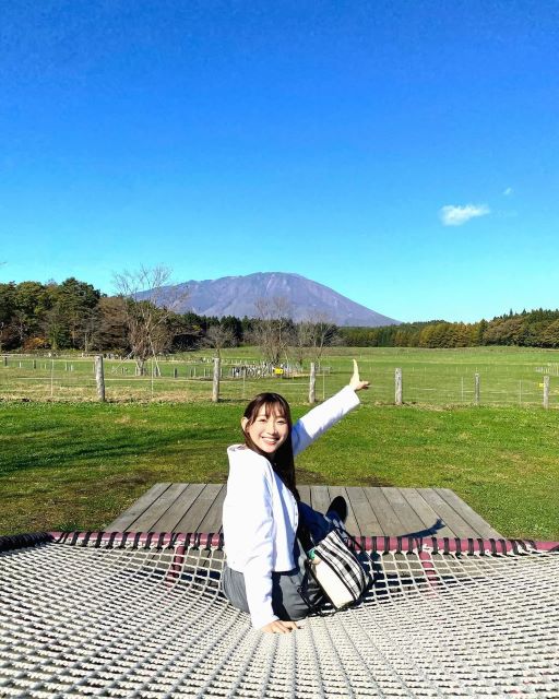 元AKB48フリーアナ・小林茉里奈『爽快青空バックに笑顔でピース！』ショットが可愛すぎると話題！