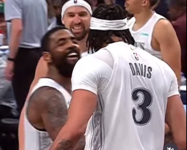 トレード移籍のアンソニー・デイビス　新天地デビュー！！26得点、16リバウンド、7アシストを記録！NBA Japan