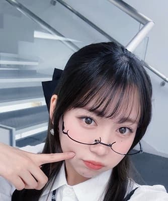 「おはよ」ARCANA PROJECTの天野ひかるが可愛すぎるメガネ姿を披露！ファンからも大好評！