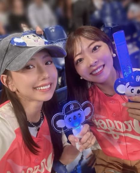 東海テレビ・篠田愛純 アナがドアラにまみれたツーショットで「どらほー」