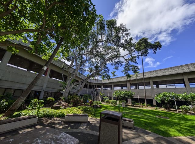 「ハワイ着〜」プロゲーマー・ぷげらがラスベガスに向かい中継地点のハワイに到着