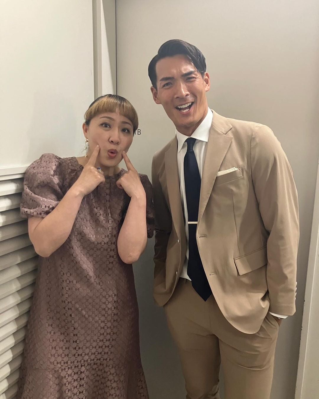 丸山桂里奈が元日本代表選手との2ショットを公開