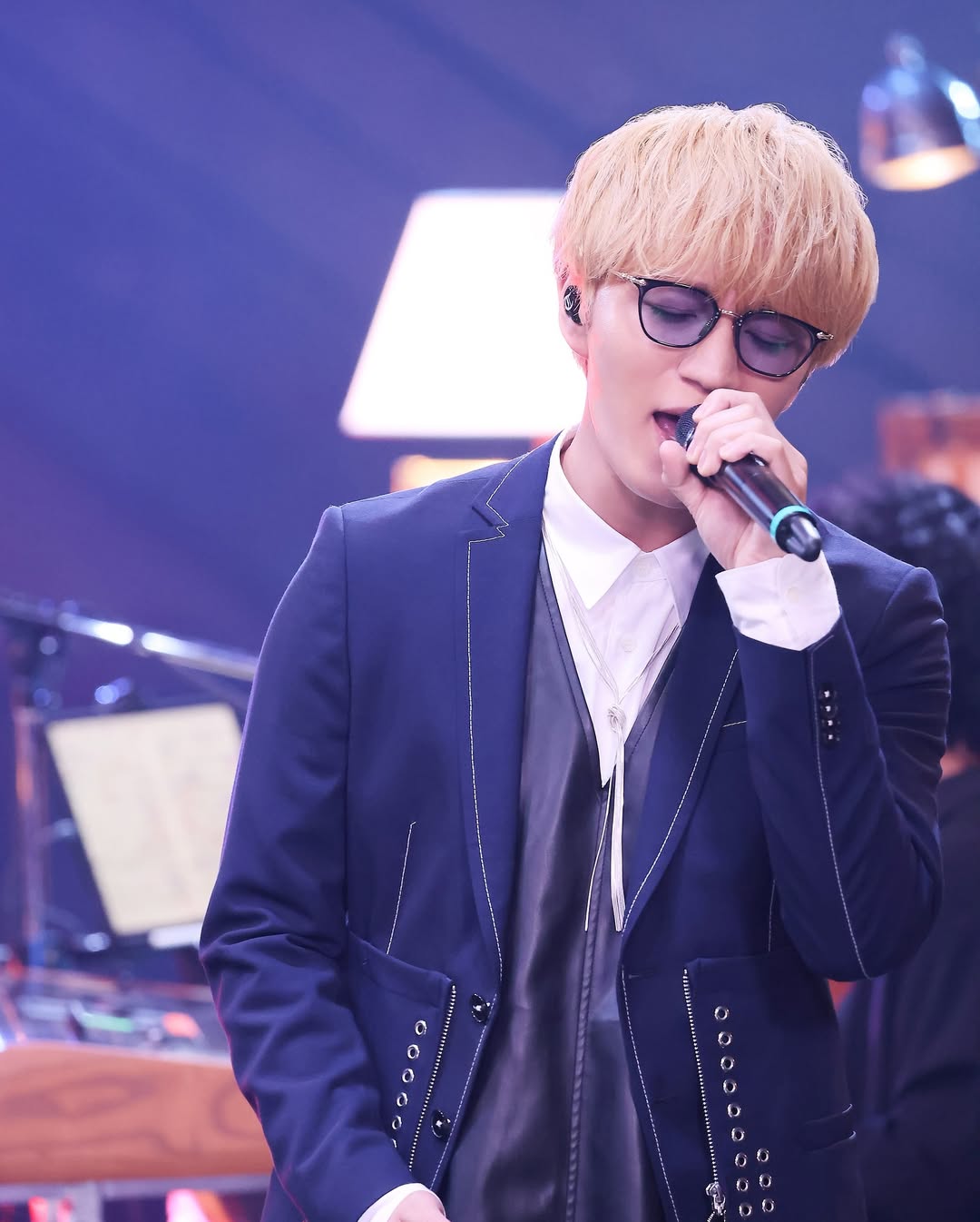 WEST.神山智洋が大人気コラボ音楽番組「WESSION」のオフショット