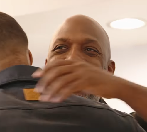 ダミアン・リラードが涙の凱旋！「完璧なタイミングで完璧な場所へ」ブレイザーズが動画公開